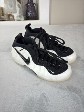Nike Air Foamposite Pro Pearl (2025) Nwt Men's Size 7 US/6 Uk/40 EU HF0794-200